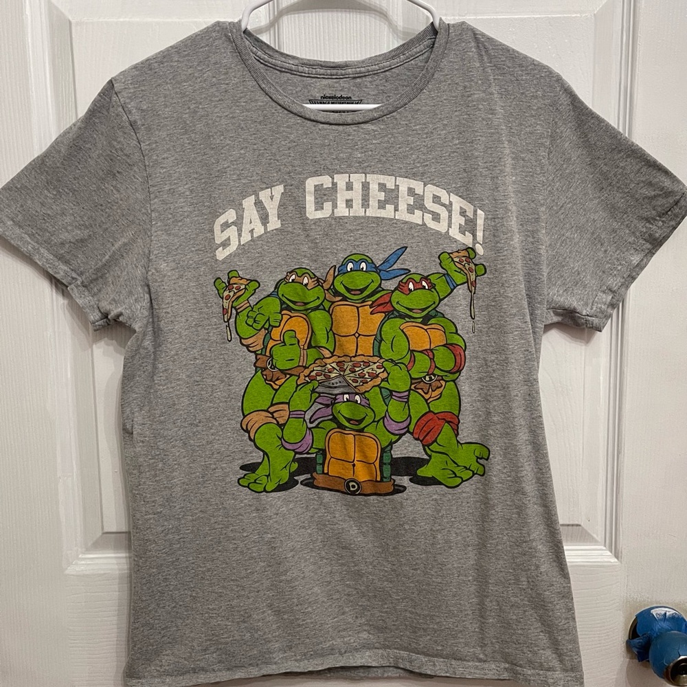 Teenage Mutant Ninja Turtles “Say Cheese” Mens Gray T-Shirt